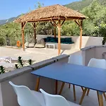 Ninfas Del Mar Áyios Nikítas