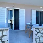 Ninfas Del Mar * Áyios Nikítas
