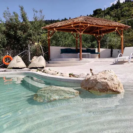 Ninfas Del Mar Áyios Nikítas